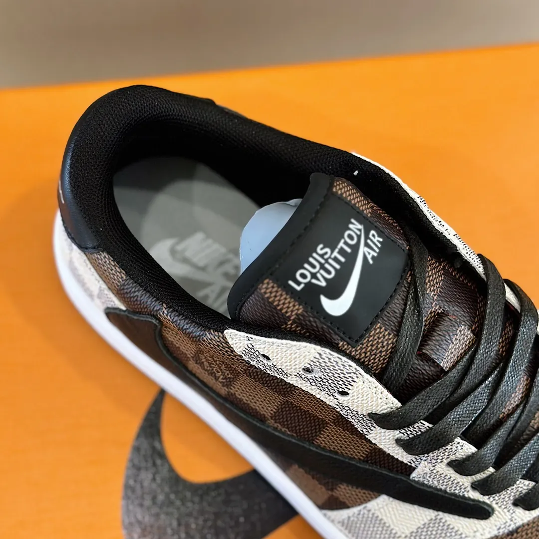 Men's shoes 💰p440 "*OUIS *UITTO* Nike" new original drawer box, co-branded low-top casual sneakers, this sneaker is completely made of denim canvas splicing leather, decorated with Louis Vuitton's iconic monogram and Damierl pattern with natural cowhide piping. The upper of this shoe combines LV’s most classic Monogram and Damier elements, giving it a sense of luxury and recognition! Size: 38-45